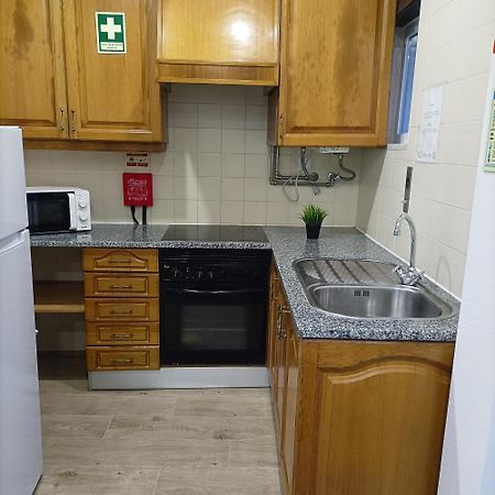 Good Vibes - Lagos Guesthouse מראה חיצוני תמונה